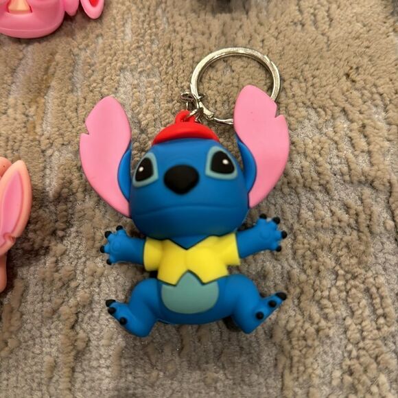 6x 3D Solid Rubber Cartoon Collectible Lilo & Stitch Figures keychains lot - Picture 6 of 8